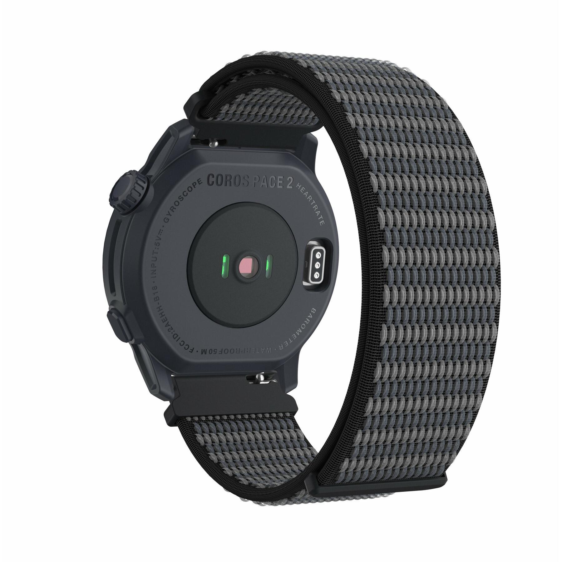 Connected watch with nylon strap Coros Pace 2