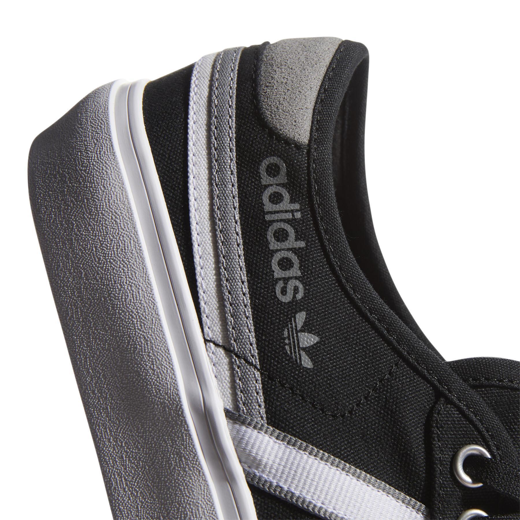Sneakers adidas Originals Delpala