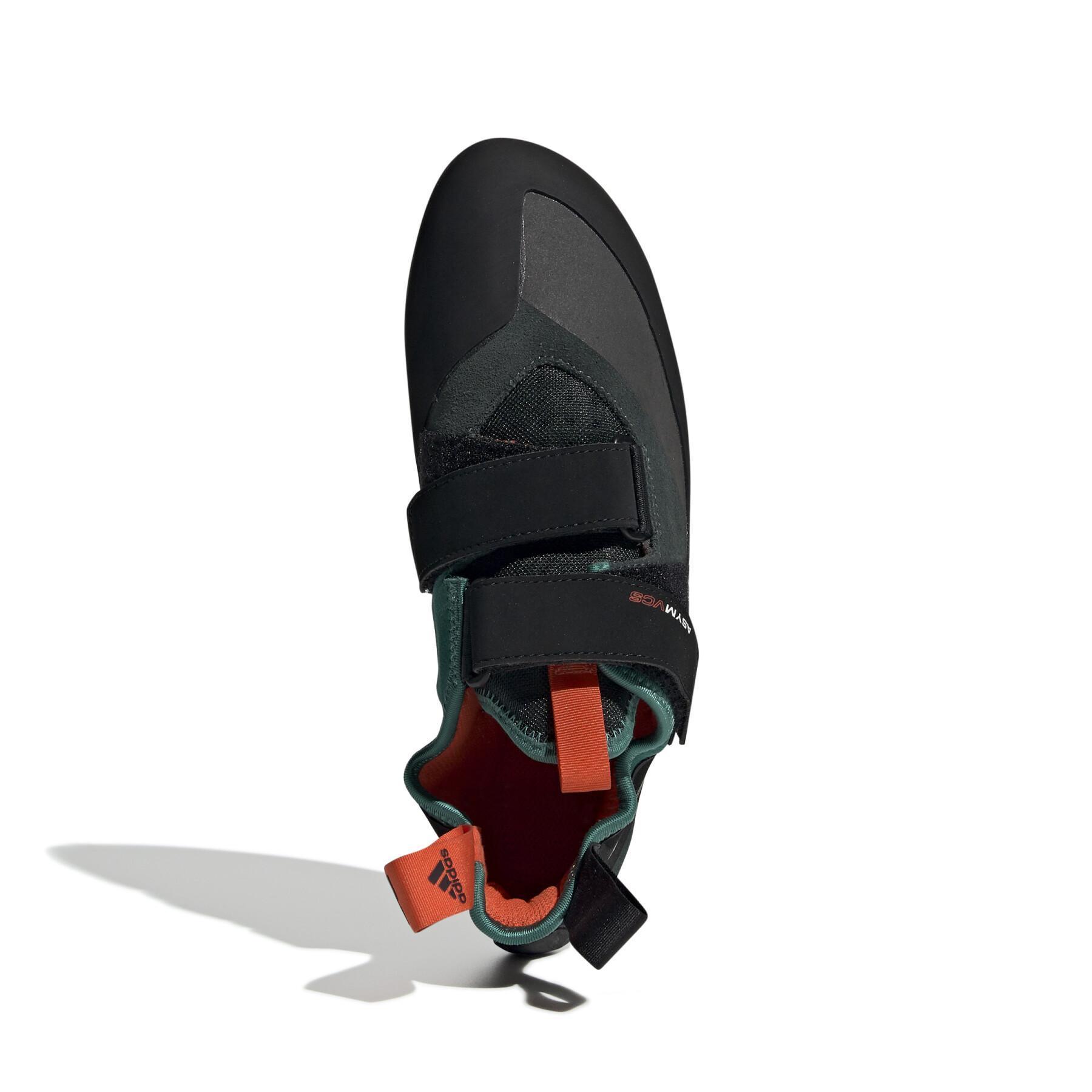 Climbing shoe adidas Five Ten Asymmetrical