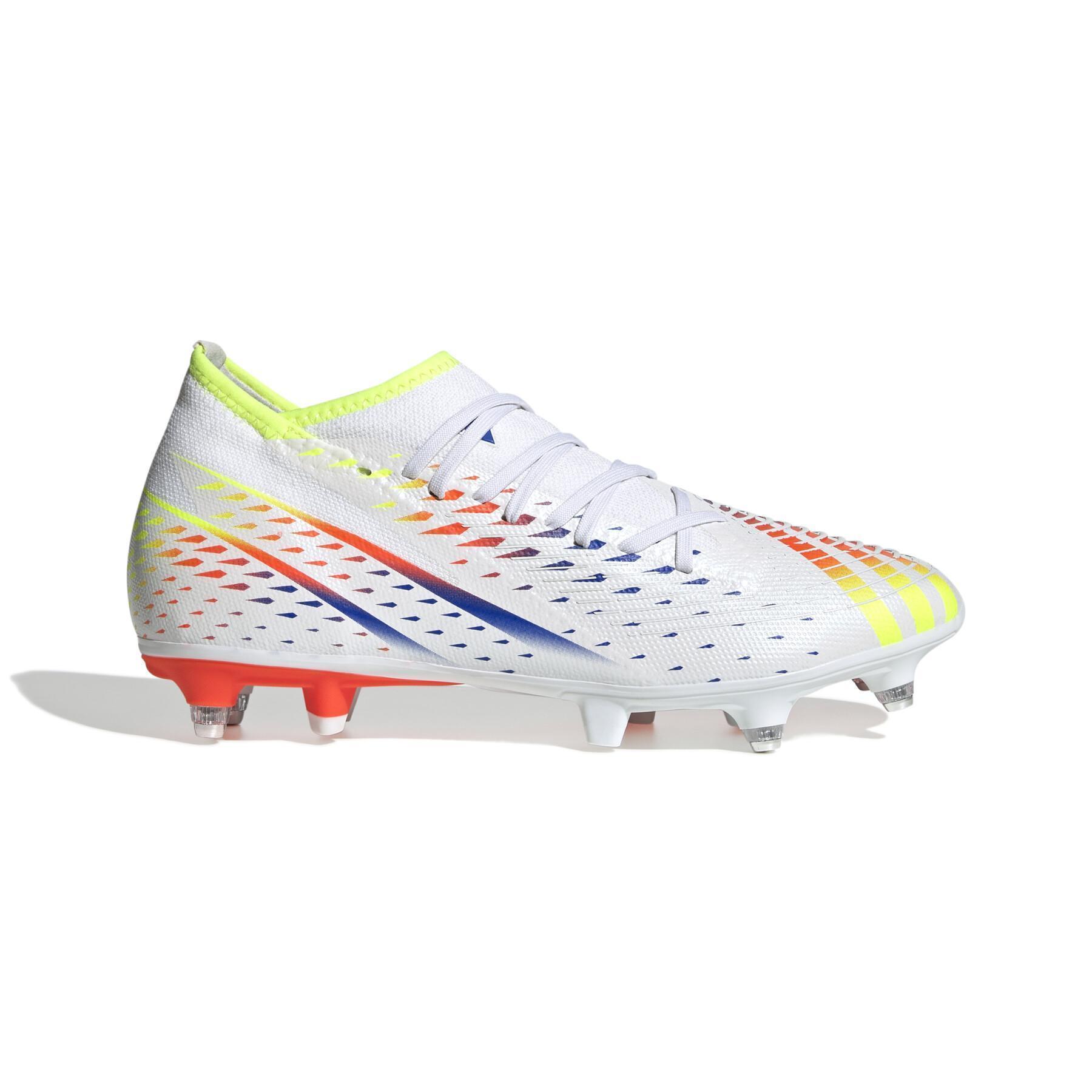 Soccer shoes adidas Predator Edge.3 - Al Rihla
