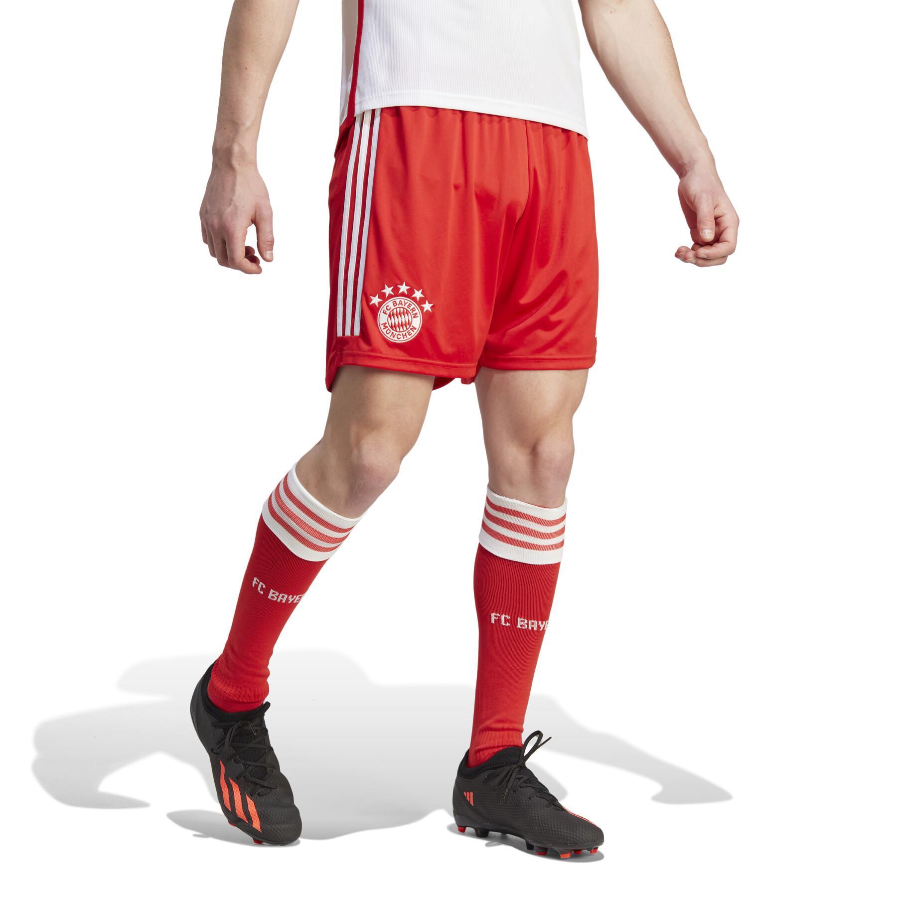 Home shorts Bayern Munich 2023/24