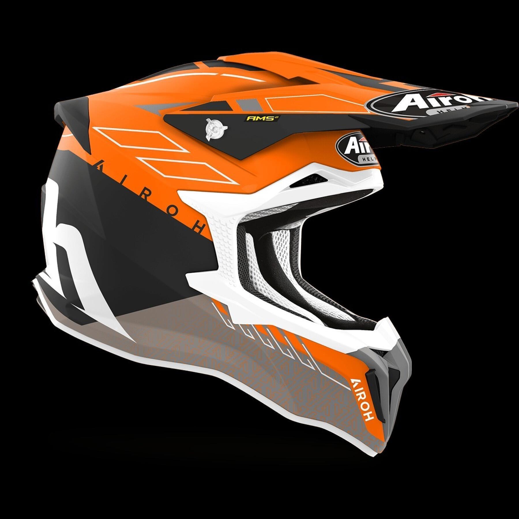 Motorcycle helmet Airoh Strycker Skin