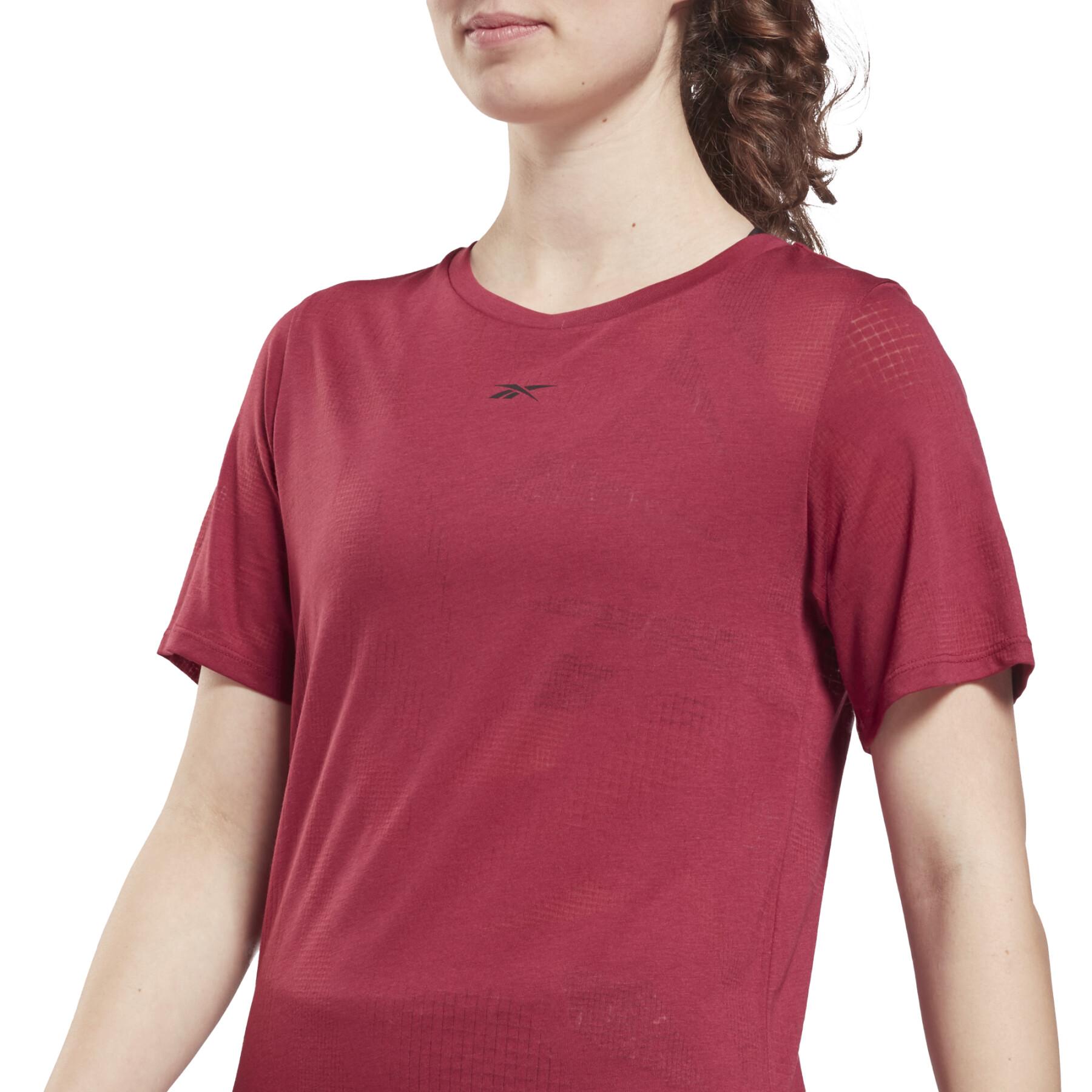 Women's semi-openworked T-shirt Reebok