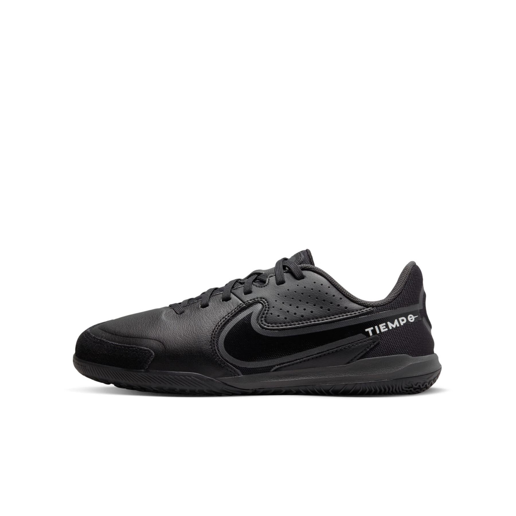 Children's soccer shoes Nike Tiempo Legend 9 Academy IC - Shadow Black Pack