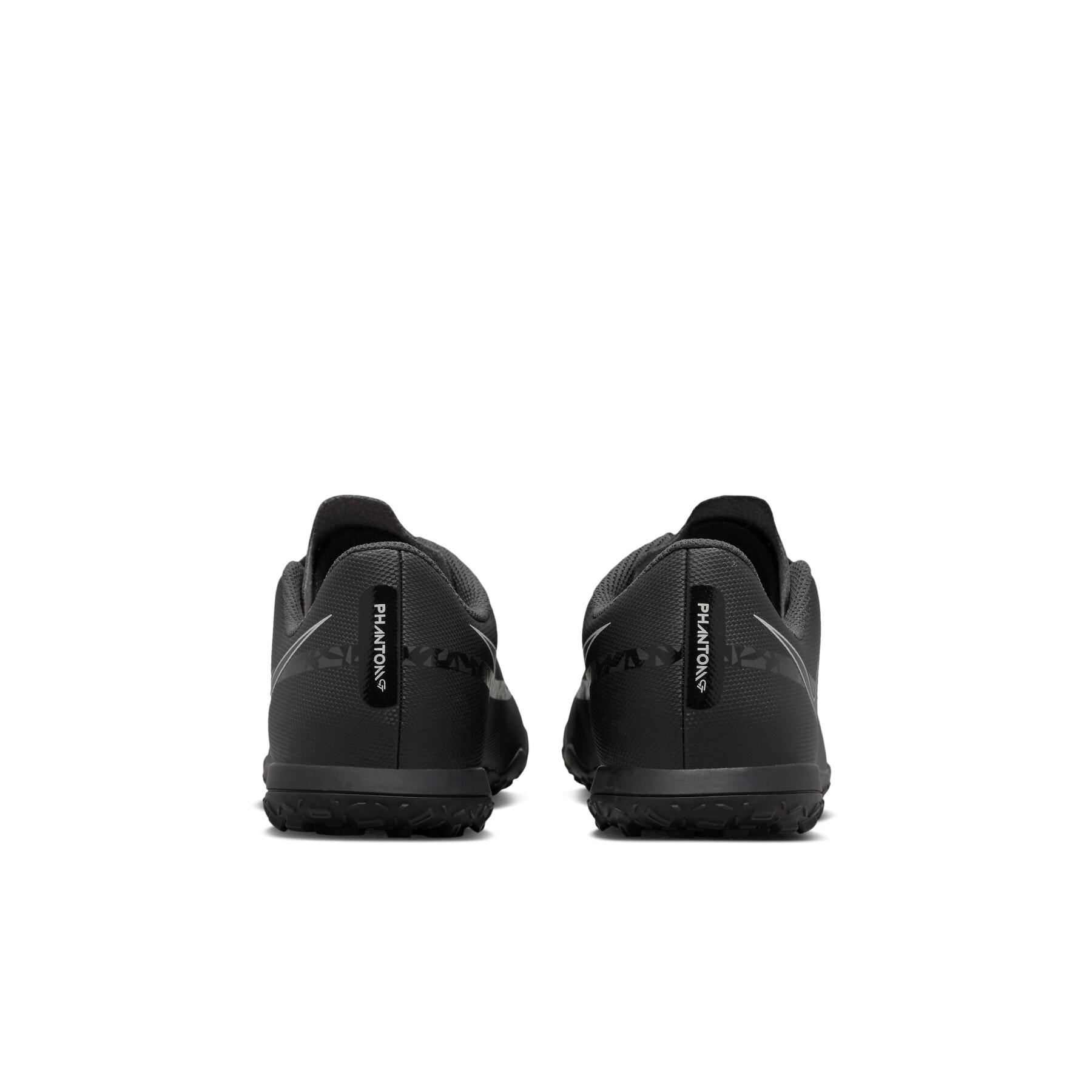 Children's soccer shoes Nike Phantom GT2 Club TF - Shadow Black Pack