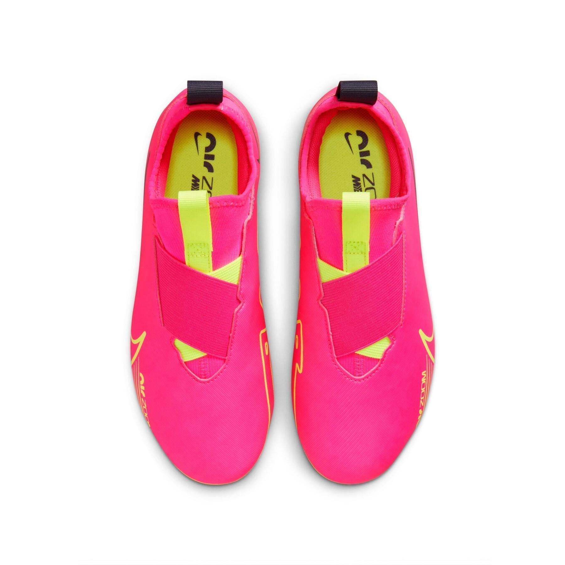 Children's soccer shoes Nike Zoom Mercurial Vapor 15 Academy MG - Luminious Pack