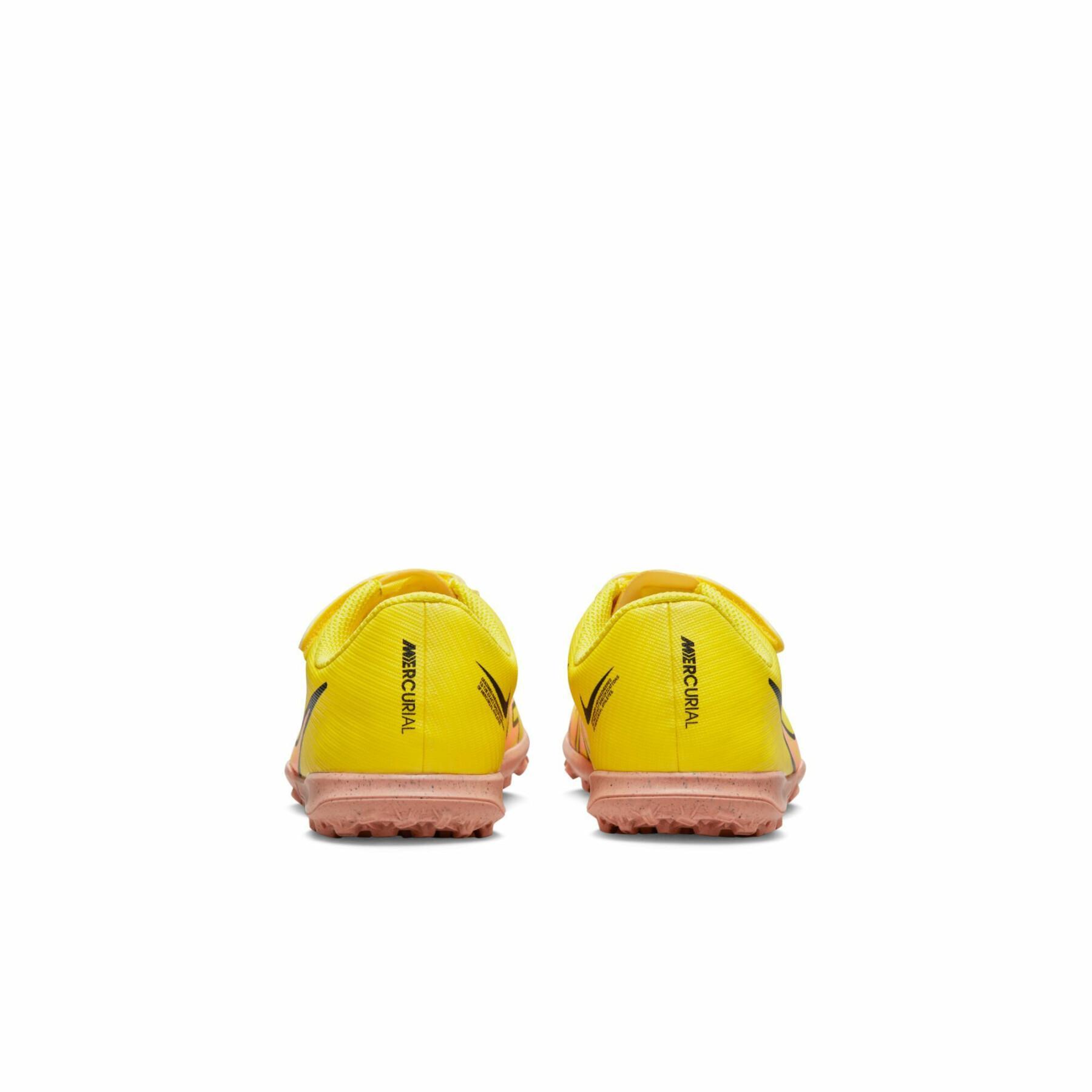 Children's soccer shoes Nike Mercurial Vapor 15 Club TF - Lucent Pack