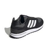 Running shoes adidas Run 80s