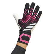 Goalkeeper gloves adidas Predator Competition