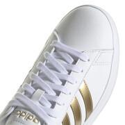 Girl sneakers adidas Grand Court 2.0