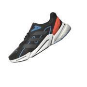 Running shoes adidas X9000L2
